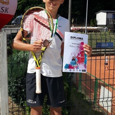 Zawodnicy STK Sopot zdobywają puchary i punkty w turniejach Tennis Europe.