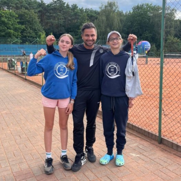 Julia i Zosia z kolejnymi punktami Tennis Europ U14.